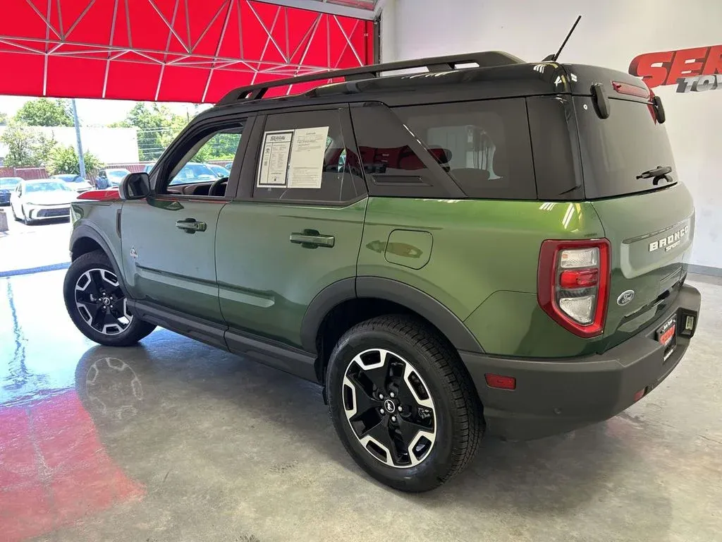 2024 Ford Bronco Sport Outer Banks thumbnail 6