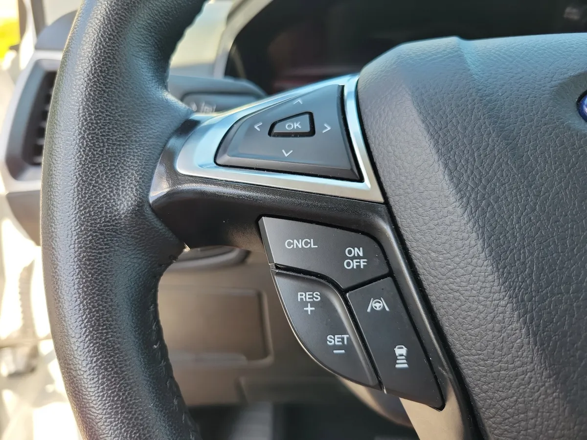 2024 Ford Edge thumbnail 19