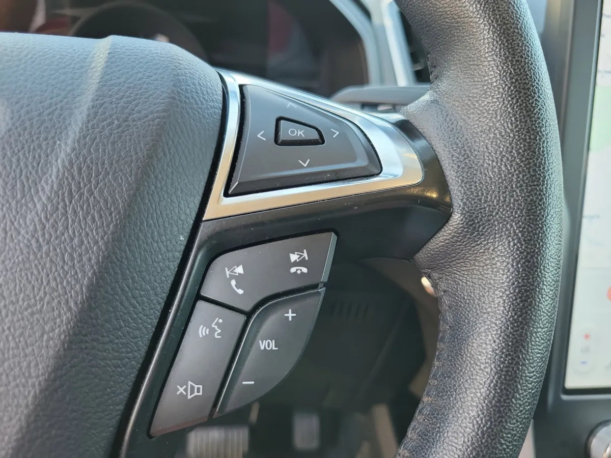 2024 Ford Edge thumbnail 20