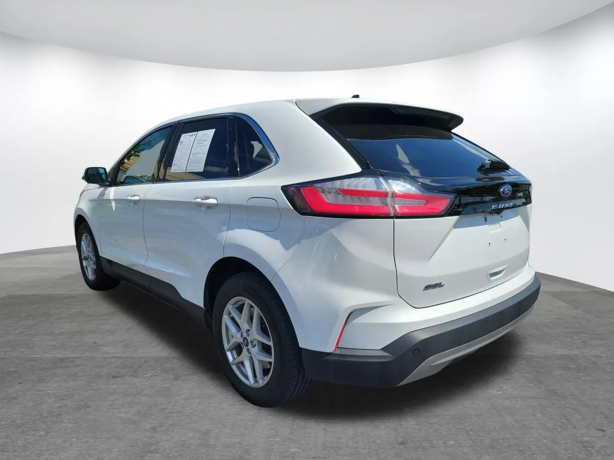 2024 Ford Edge thumbnail 29