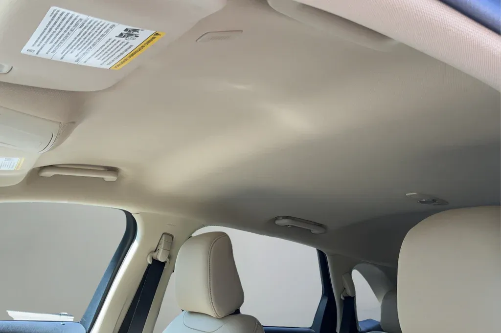 2024 Ford Edge SE thumbnail 18