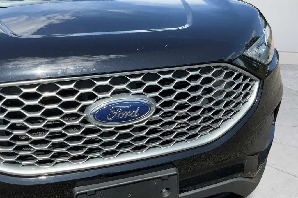 2024 Ford Edge SE thumbnail 28