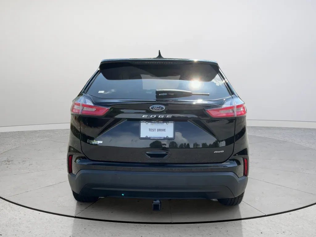 2024 Ford Edge SE thumbnail 8