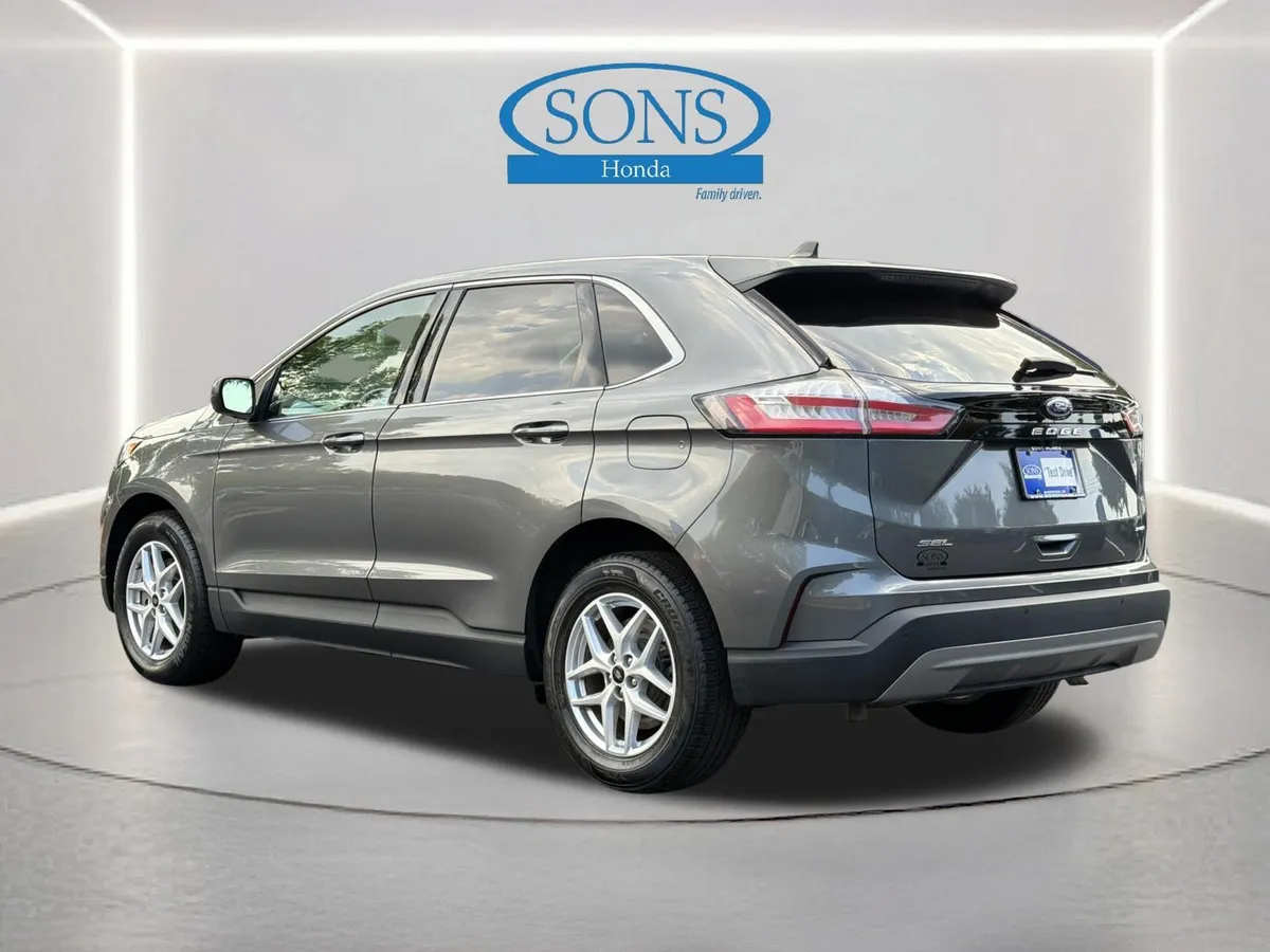 2024 Ford Edge SEL thumbnail 21