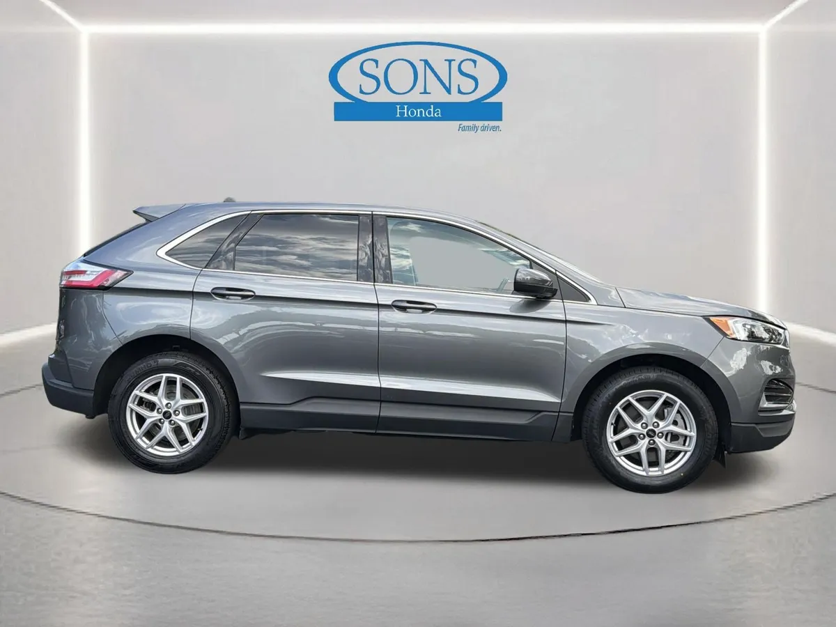 2024 Ford Edge SEL thumbnail 26