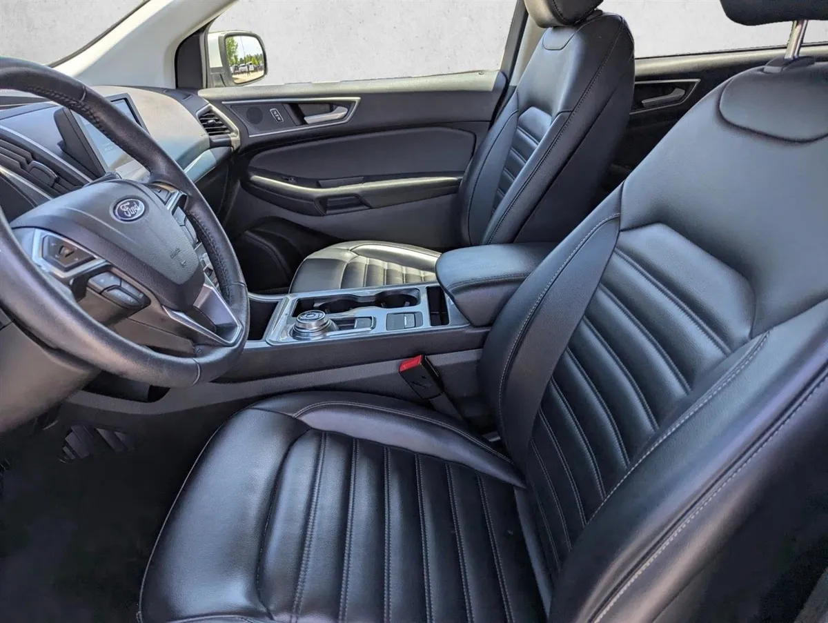 2024 Ford Edge SEL thumbnail 21