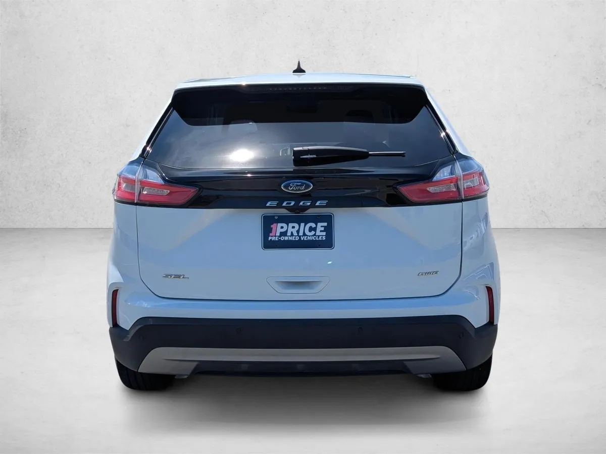 2024 Ford Edge SEL thumbnail 6
