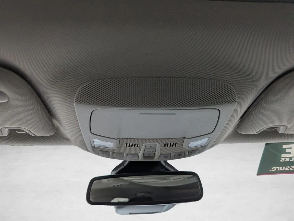 2024 Ford Edge SEL thumbnail 20