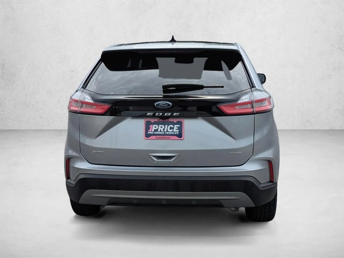 2024 Ford Edge SEL thumbnail 6