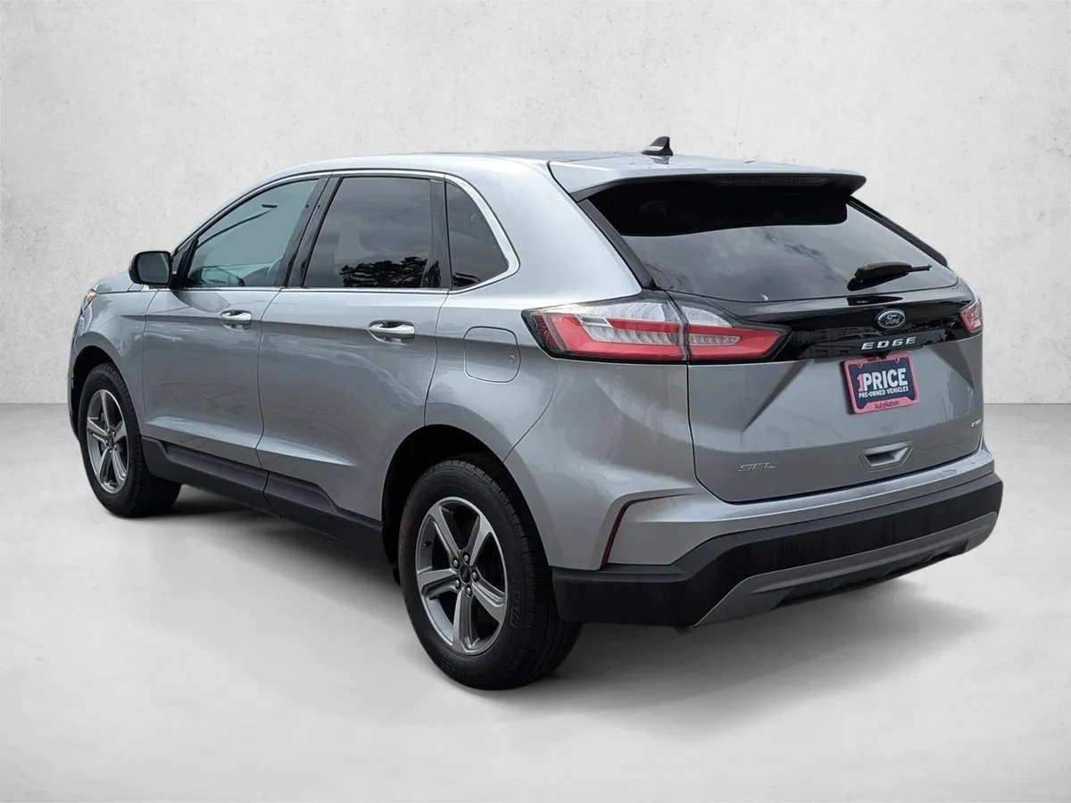 2024 Ford Edge SEL thumbnail 7