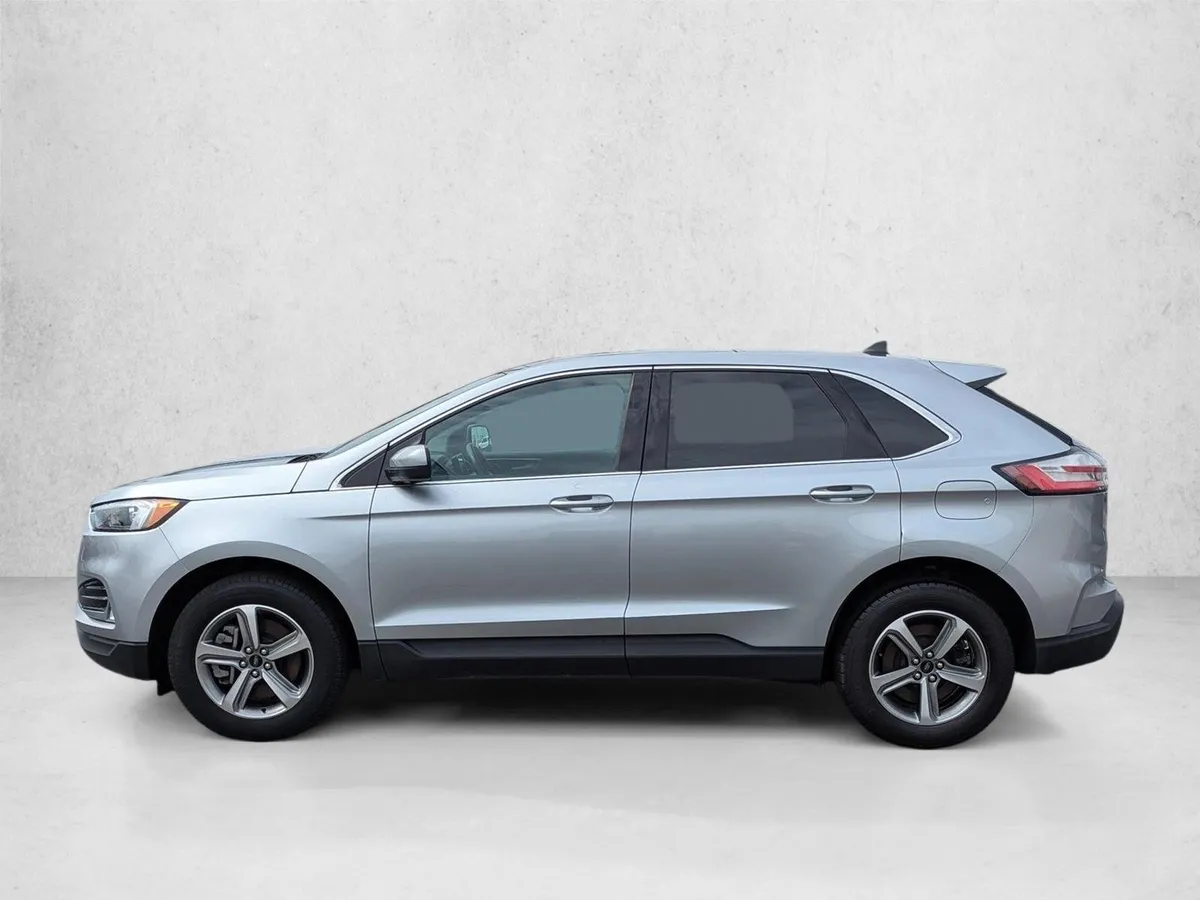 2024 Ford Edge SEL thumbnail 8