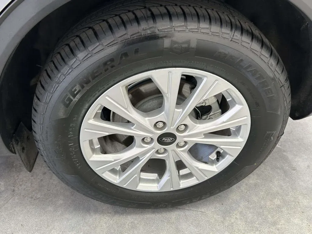 2024 Ford Escape Active thumbnail 10