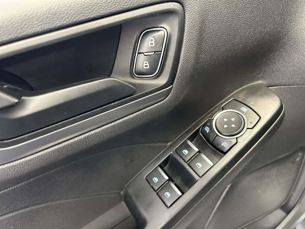 2024 Ford Escape Active thumbnail 17