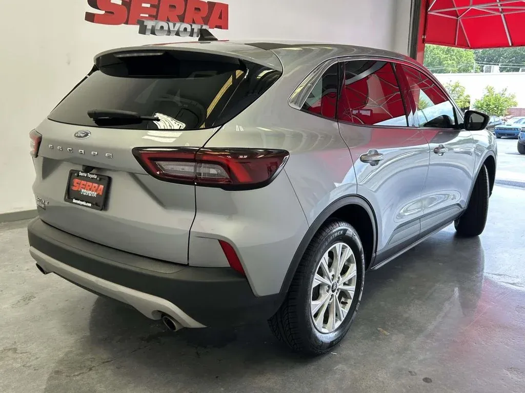2024 Ford Escape Active thumbnail 4