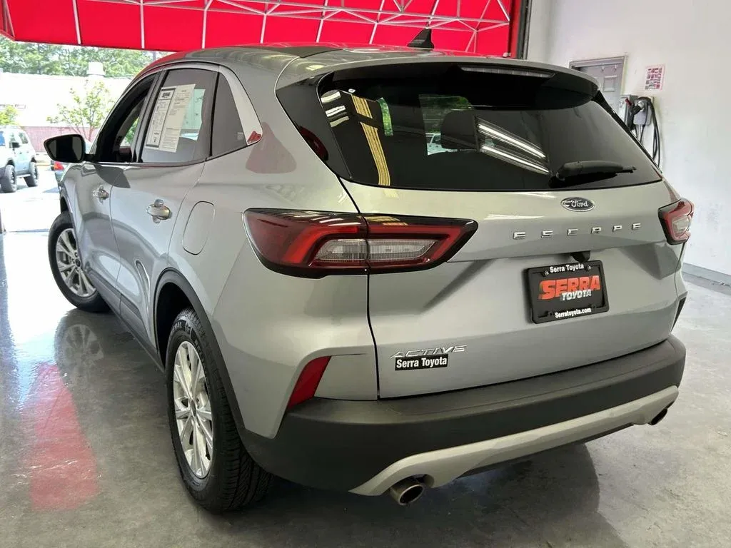 2024 Ford Escape Active thumbnail 6