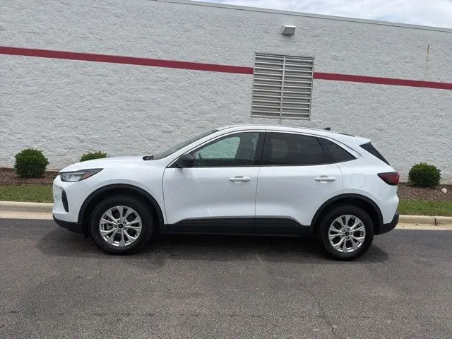 2024 Ford Escape Active thumbnail 4