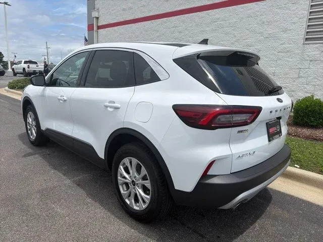 2024 Ford Escape Active thumbnail 7