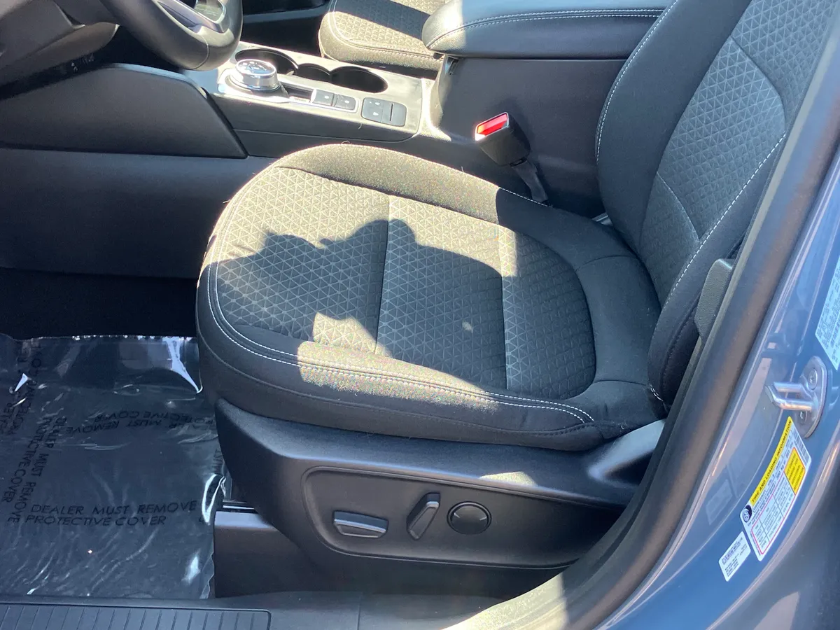 2024 Ford Escape Active FWD thumbnail 17