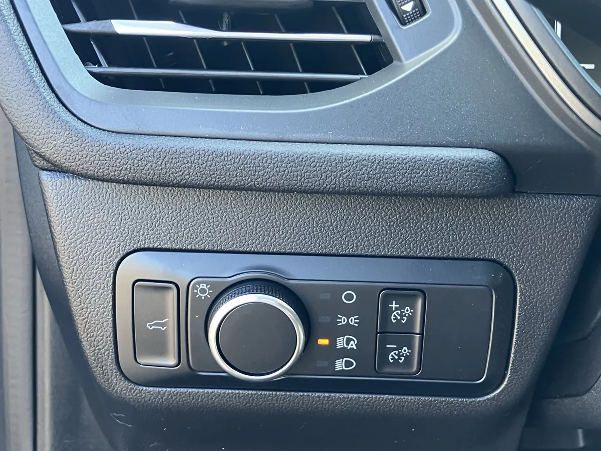 2024 Ford Escape Active FWD thumbnail 19