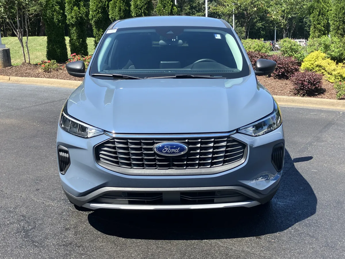 2024 Ford Escape Active FWD thumbnail 3