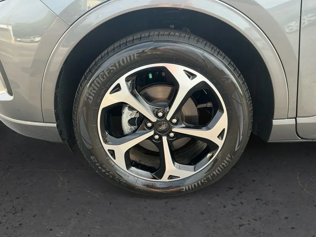 2024 Ford Escape Hybrid ST-Line Elite thumbnail 13