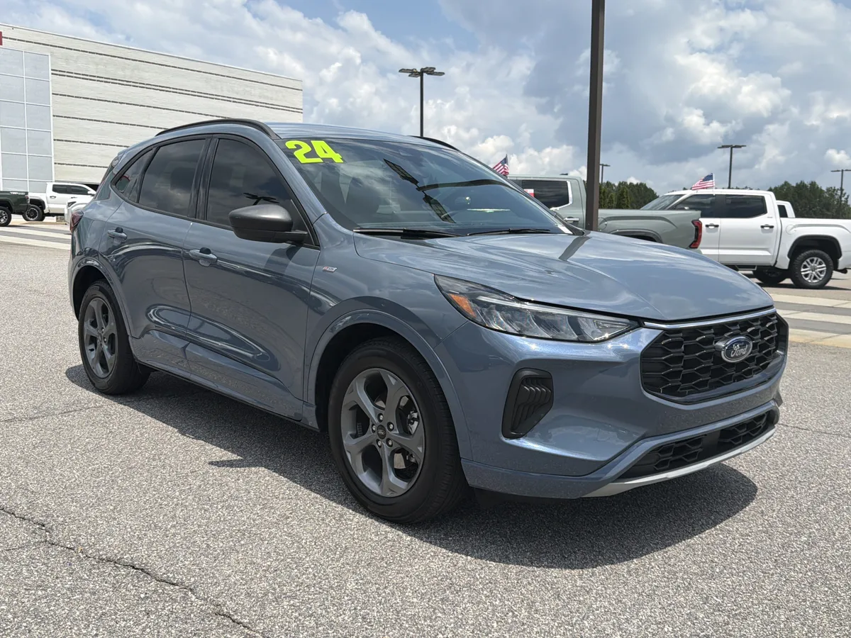 2024 Ford Escape ST-Line thumbnail 13