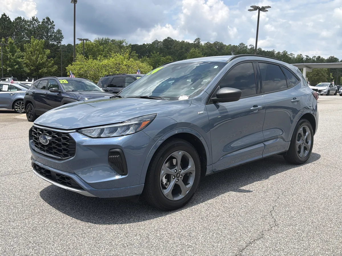 2024 Ford Escape ST-Line thumbnail 3