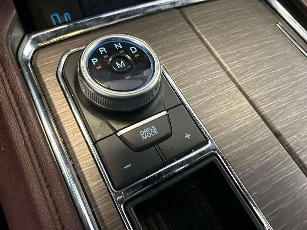 2024 Ford Expedition Limited thumbnail 25