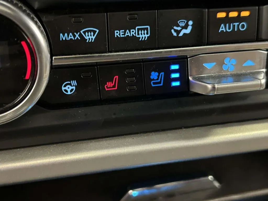2024 Ford Expedition Limited thumbnail 27
