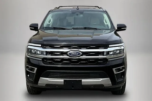 2024 Ford Expedition Limited thumbnail 3