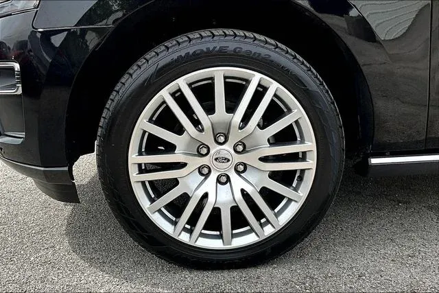 2024 Ford Expedition Limited thumbnail 30