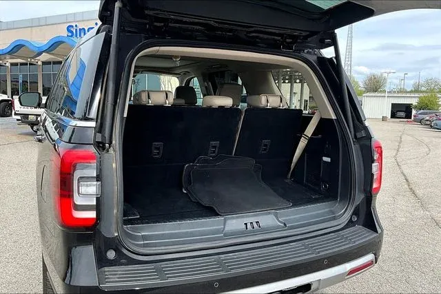2024 Ford Expedition Limited thumbnail 32