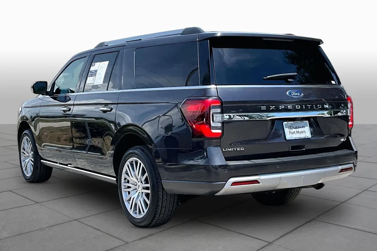 2024 Ford Expedition Max Limited thumbnail 18