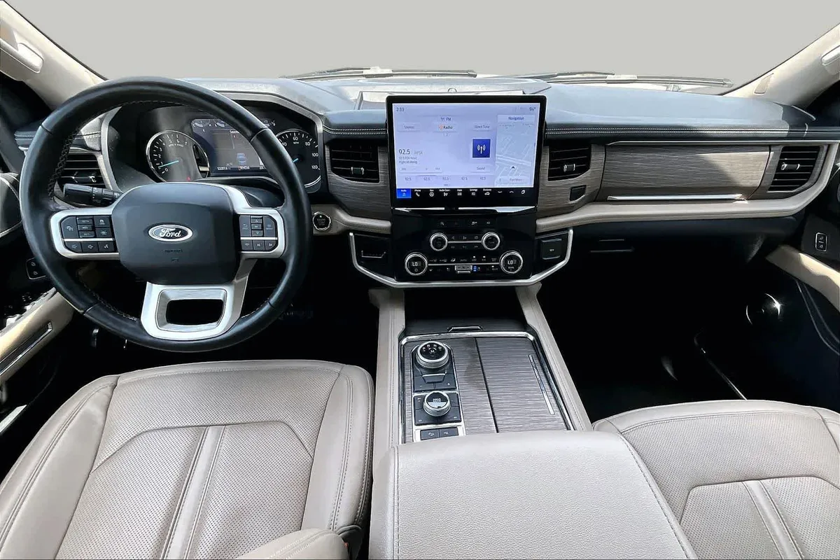 2024 Ford Expedition Max Limited thumbnail 25