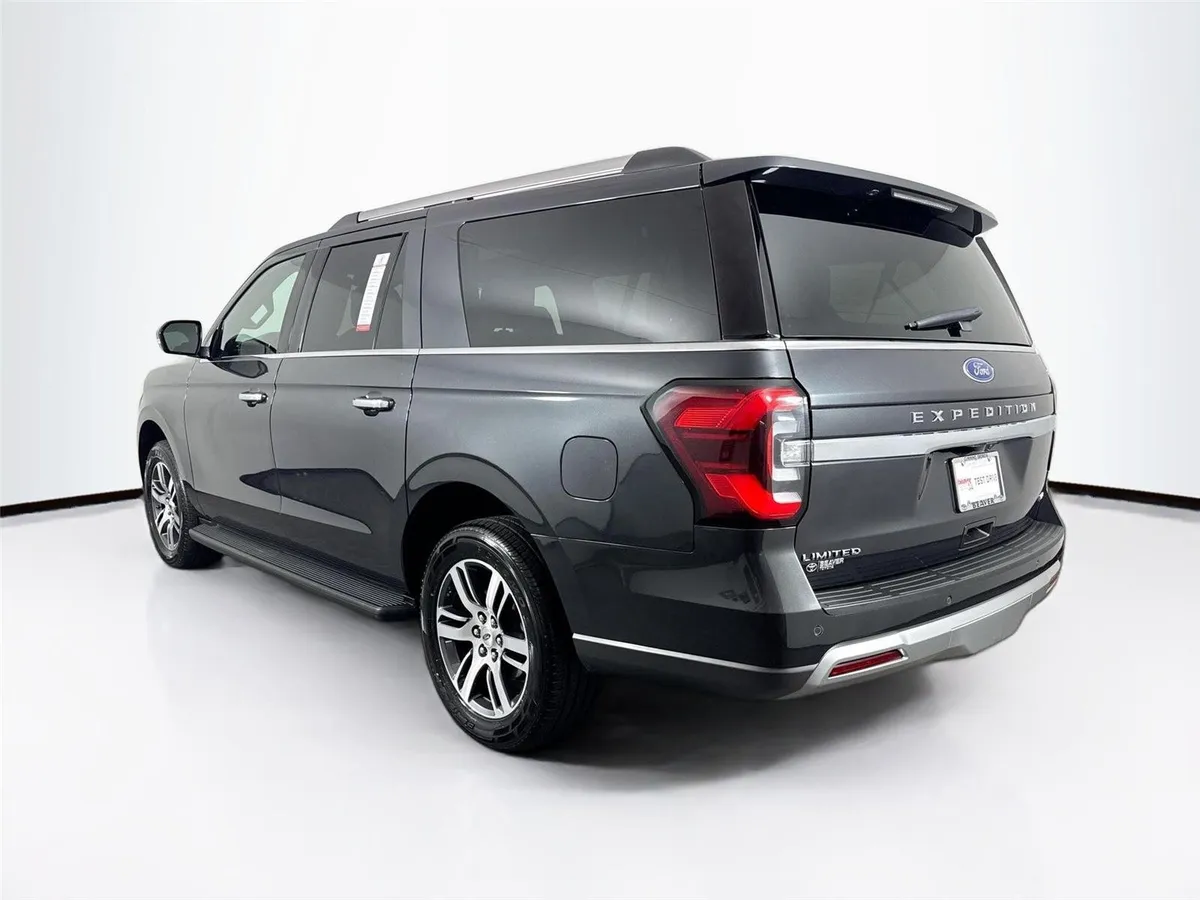 2024 Ford Expedition Max Limited thumbnail 13