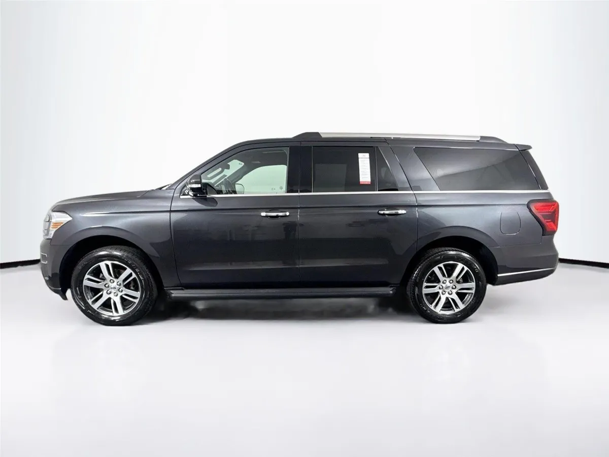 2024 Ford Expedition Max Limited thumbnail 14