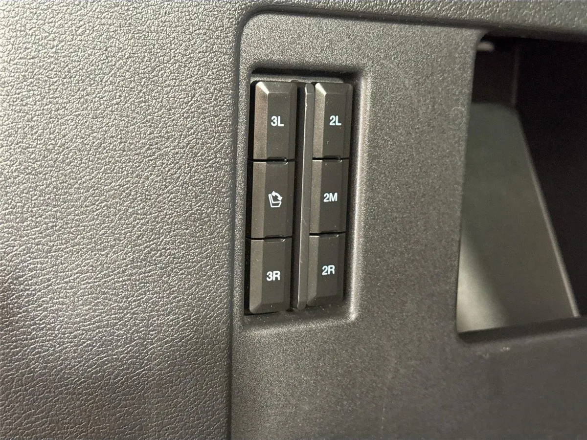 2024 Ford Expedition Max Limited thumbnail 38