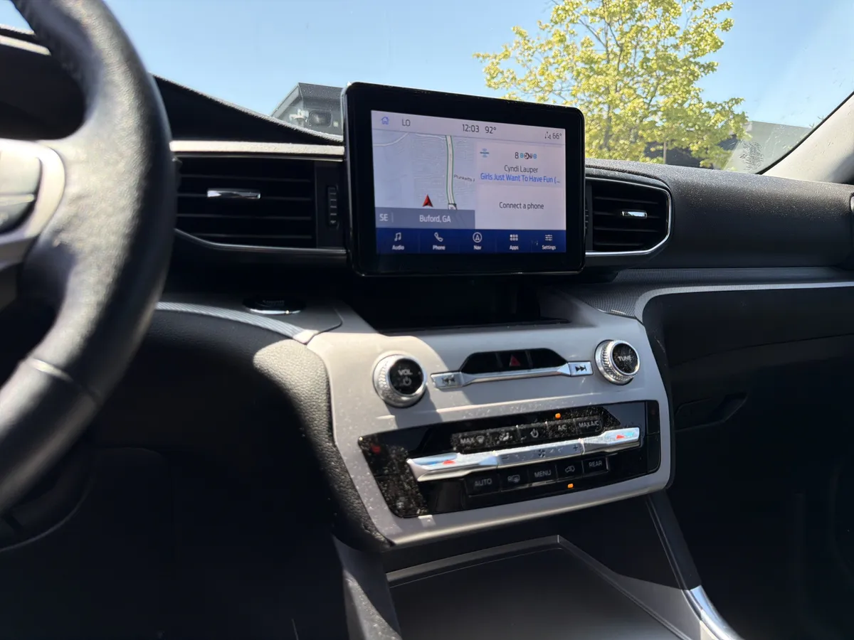2024 Ford Explorer XLT thumbnail 23