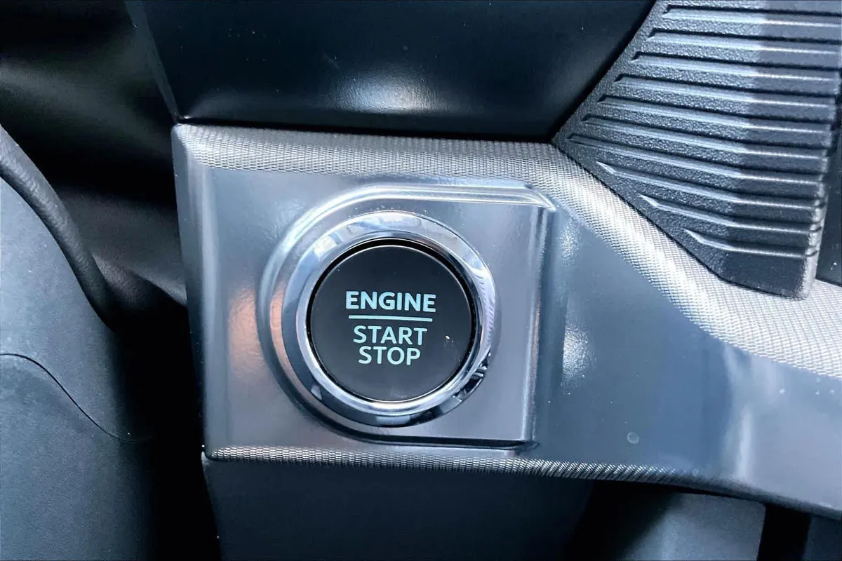 2024 Ford F-150 LARIAT thumbnail 34
