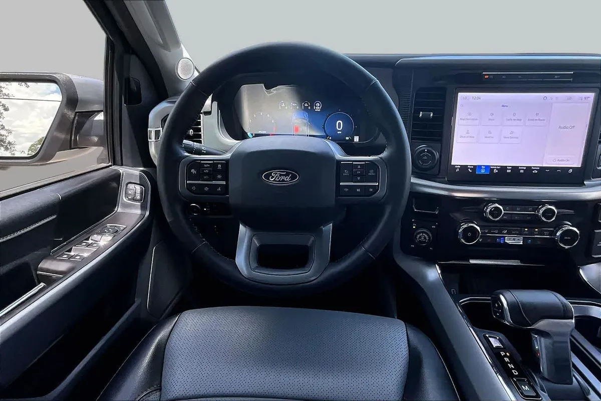 2024 Ford F-150 LARIAT thumbnail 6