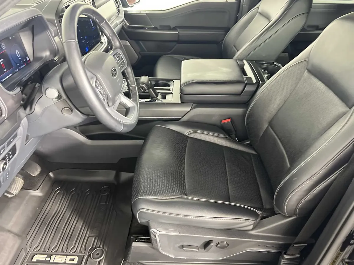 2024 Ford F-150 LARIAT thumbnail 14