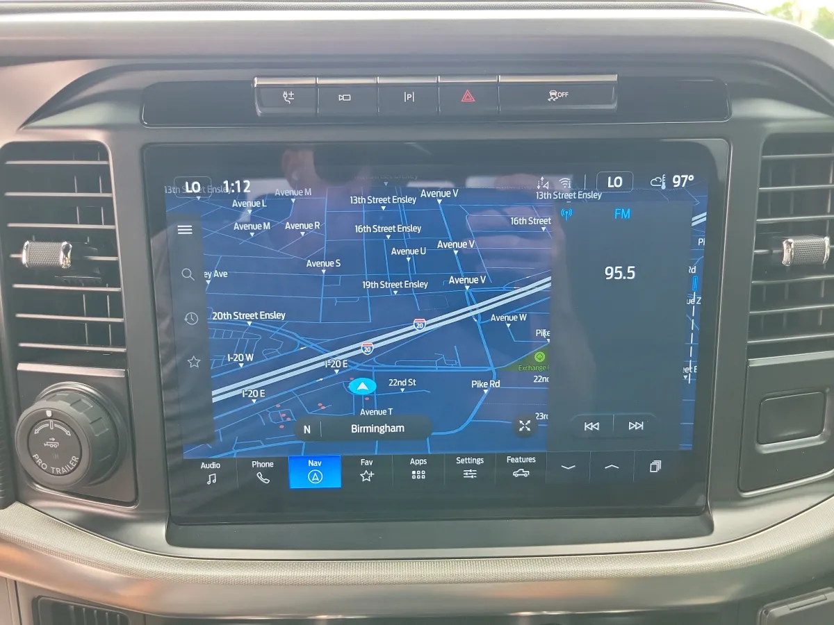 2024 Ford F-150 LARIAT thumbnail 20