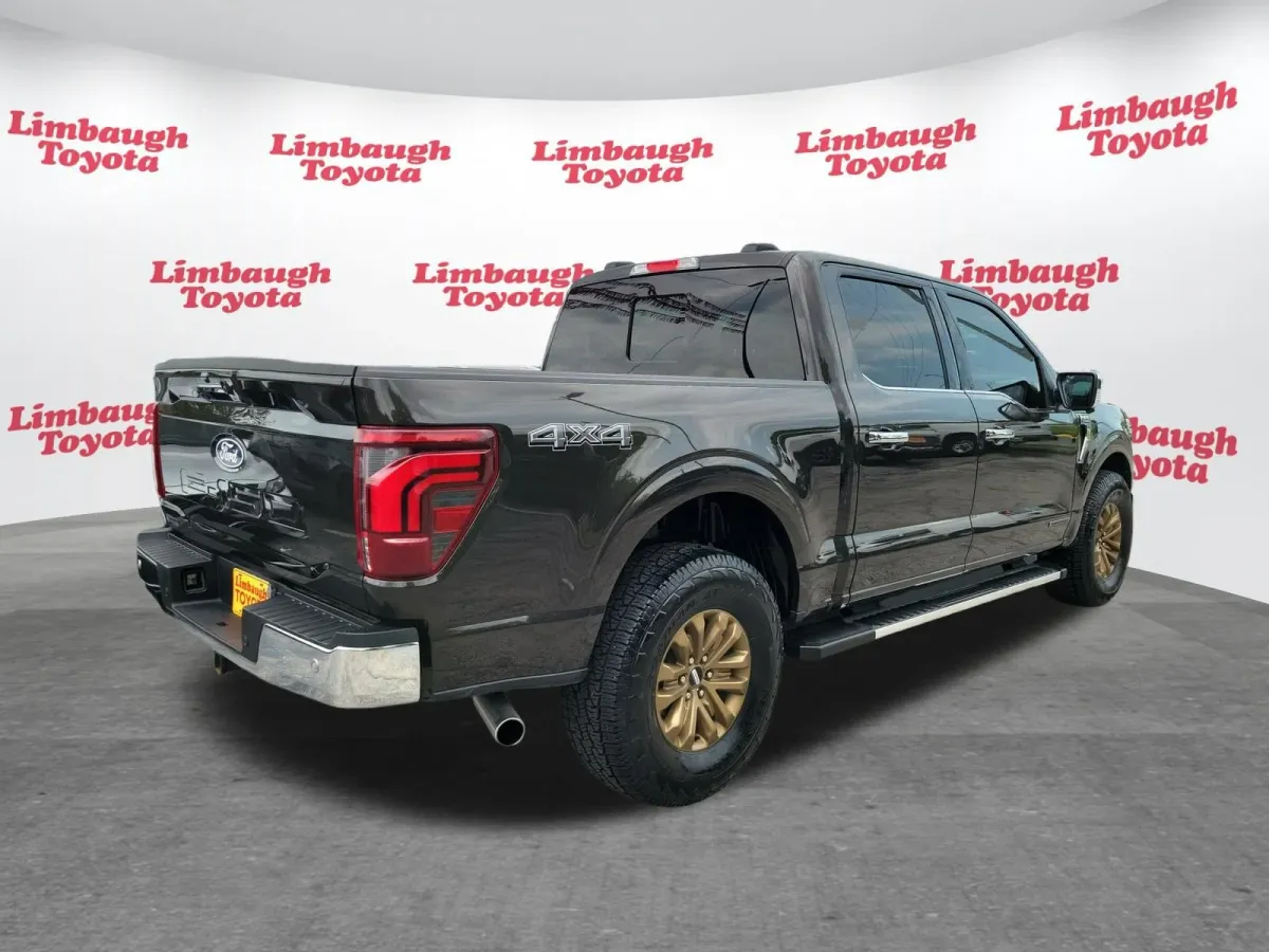 2024 Ford F-150 LARIAT thumbnail 30