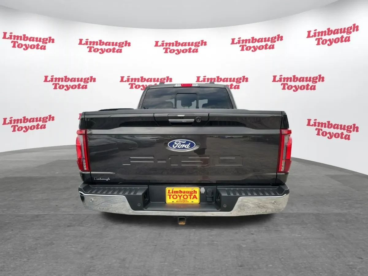2024 Ford F-150 LARIAT thumbnail 31