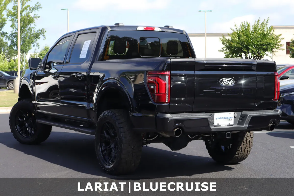 2024 Ford F-150 LARIAT thumbnail 2