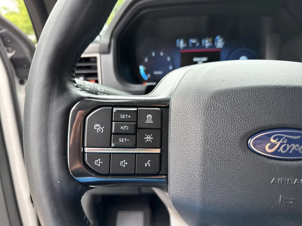 2024 Ford F-150 Platinum thumbnail 26