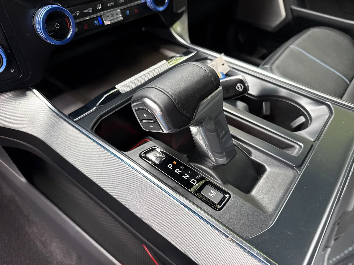 2024 Ford F-150 Platinum thumbnail 31