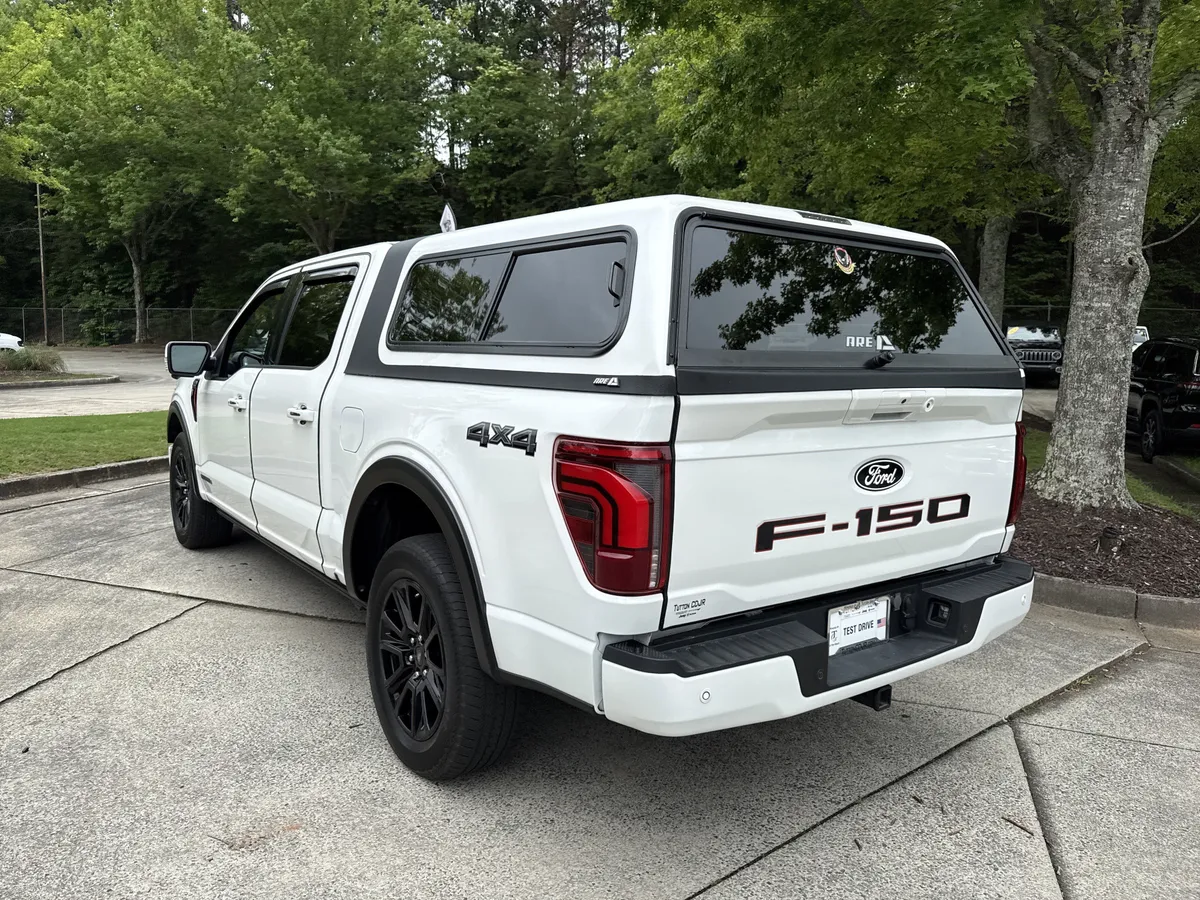 2024 Ford F-150 Platinum thumbnail 5