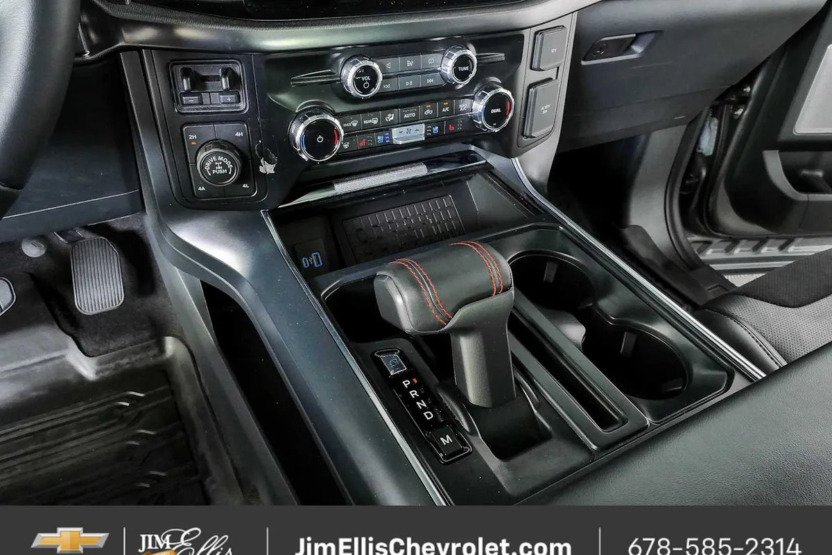 2024 Ford F-150 Raptor thumbnail 18