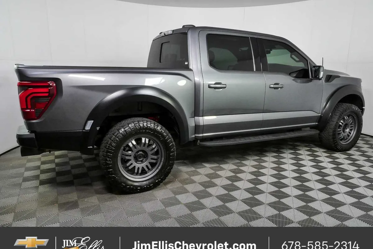 2024 Ford F-150 Raptor thumbnail 2